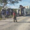 Vuelca autobús de Bestbus en carretera Leona Vicario-Cancún.