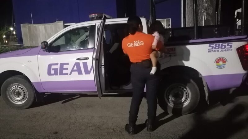 Rescatan autoridades del Geavig a niña de 2 años.