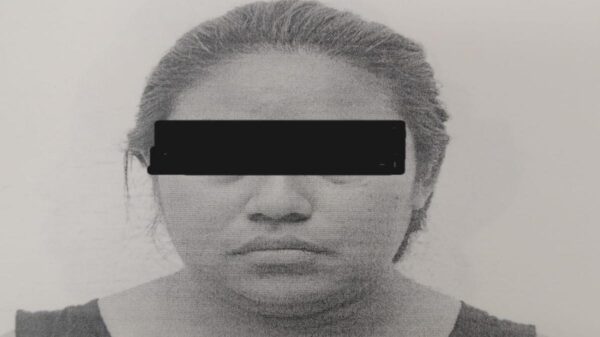 Dan 8 años de cárcel a mujer por portación de armas y droga.