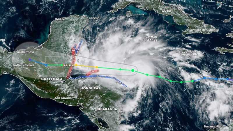 Se ubica ‘Lisa’ a 680 km al este-sureste de Costa Maya, Quintana Roo.