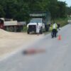 Cancún: Vehículo se da a la fuga tras arrollar a mujer en la carretera de Gas Auto.