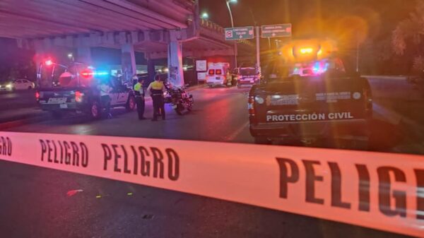 Fallece una mujer al caer de un volquete en el Bulevar Playa del Carmen.