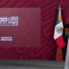 Analiza AMLO su jubilación, y el título de su último libro de política