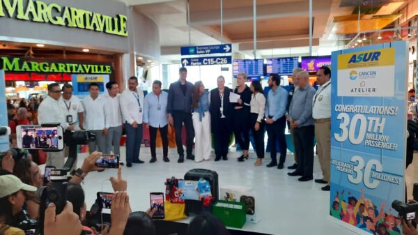 Rompe Aeropuerto de Cancún récord anual de pasajeros con 30 millones