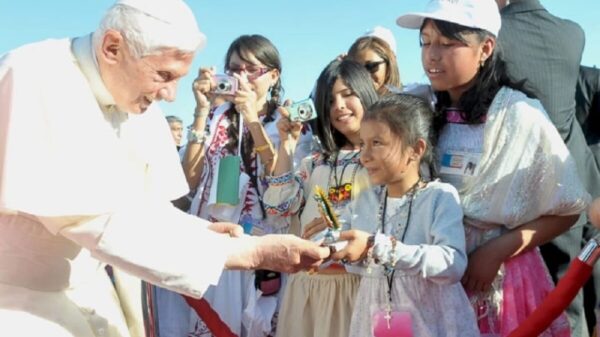 Prevén histórico funeral del papa emérito Benedicto XVI
