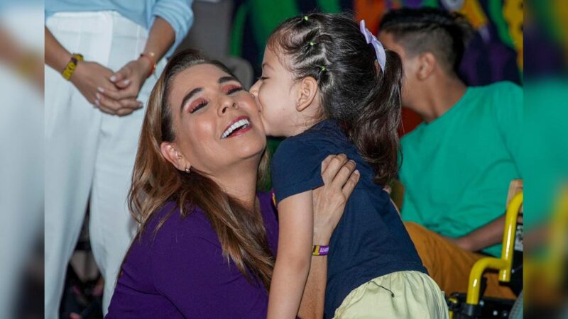 Teletón reconoce trabajo de Mara Lezama por la inclusión