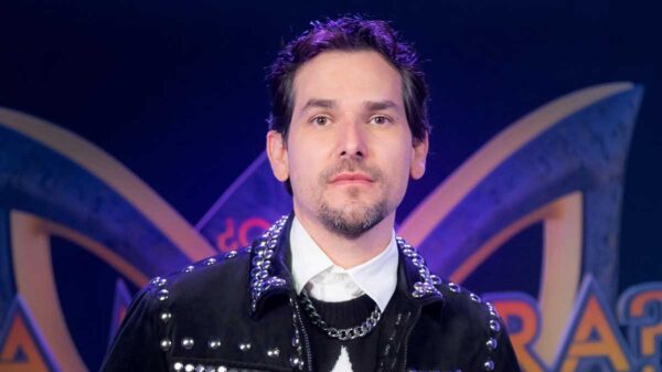 "Soy gay y estoy rodeado por gente hermosa": Alan Estrada