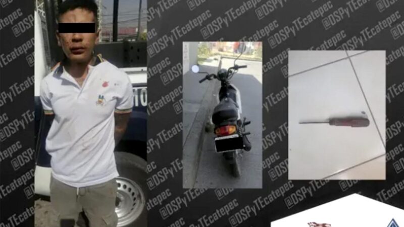 Por robar una moto, vecinos tunden a ladrón en Edomex