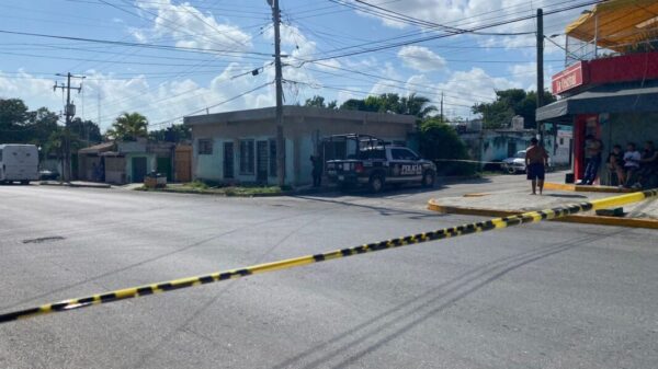 Ejecutan a sujeto y dejan herido a otro en ataque en la Supermanzana 70 de Cancún (VIDEO).