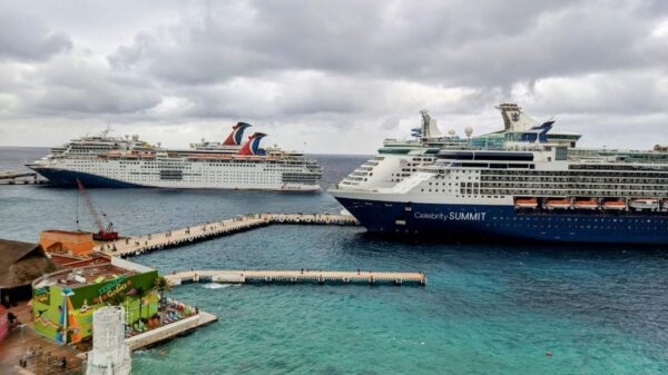 Arribaron a Cozumel siete cruceros para celebrar la Navidad.