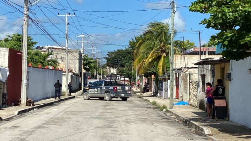 Ejecutan a balazos a un mujer joven en la Supermanzana 75 de Cancún.