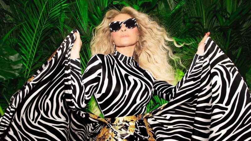 Yuri asegura que le inventan chismes porque la "gente no soporta" su éxito