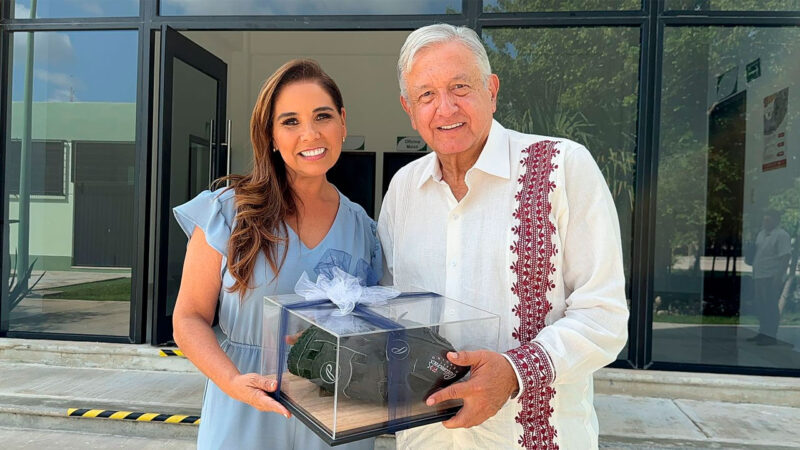 AMLO y Mara Lezama supervisan avances de obras en Quintana Roo