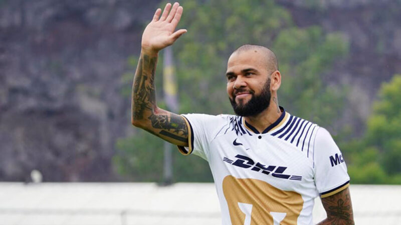 ¿Se va triste? Dani Alves habla sobre su futuro con Pumas
