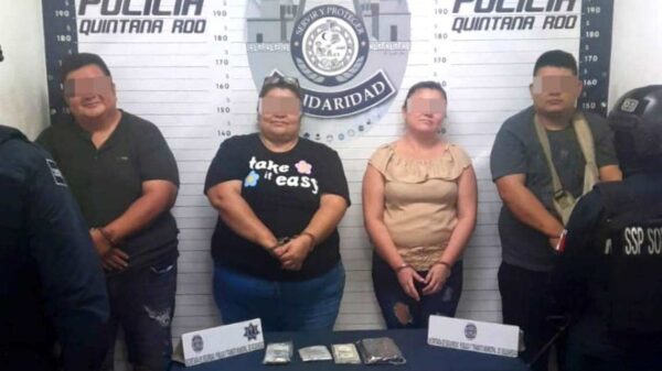 Detenidos por venta ilegal de alcohol en Puerto Aventuras.