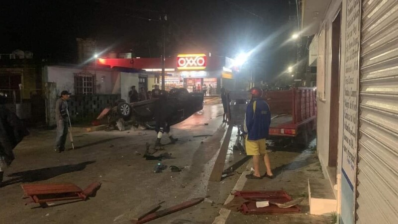 Abogada presuntamente ebria causa destrozos en Cozumel (VIDEO).