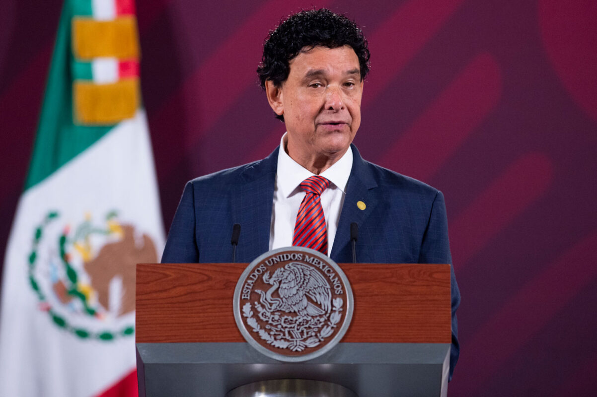 El representante de la Confederación de Trabajadores de México y consejero propietario del sector obrero del H. Consejo Técnico del IMSS, José Luis Carazo Preciado. 