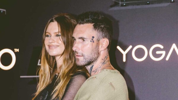 Adam Levine se convierte en padre por tercera vez