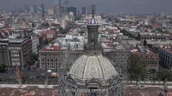 Descubren “manto protector” escondido en cúpula de la Catedral de la CDMX