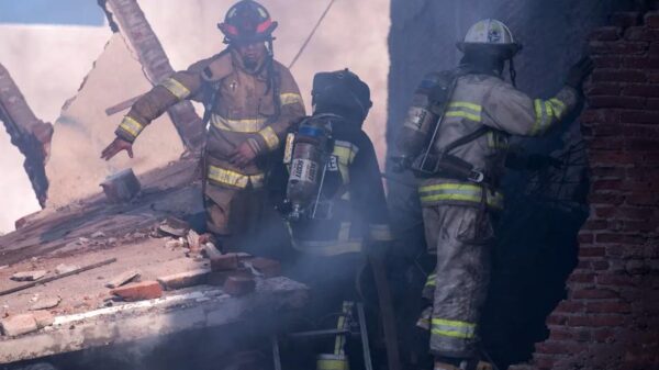 Policías de Jalisco son víctimas de explosión al acudir a reporte de robo