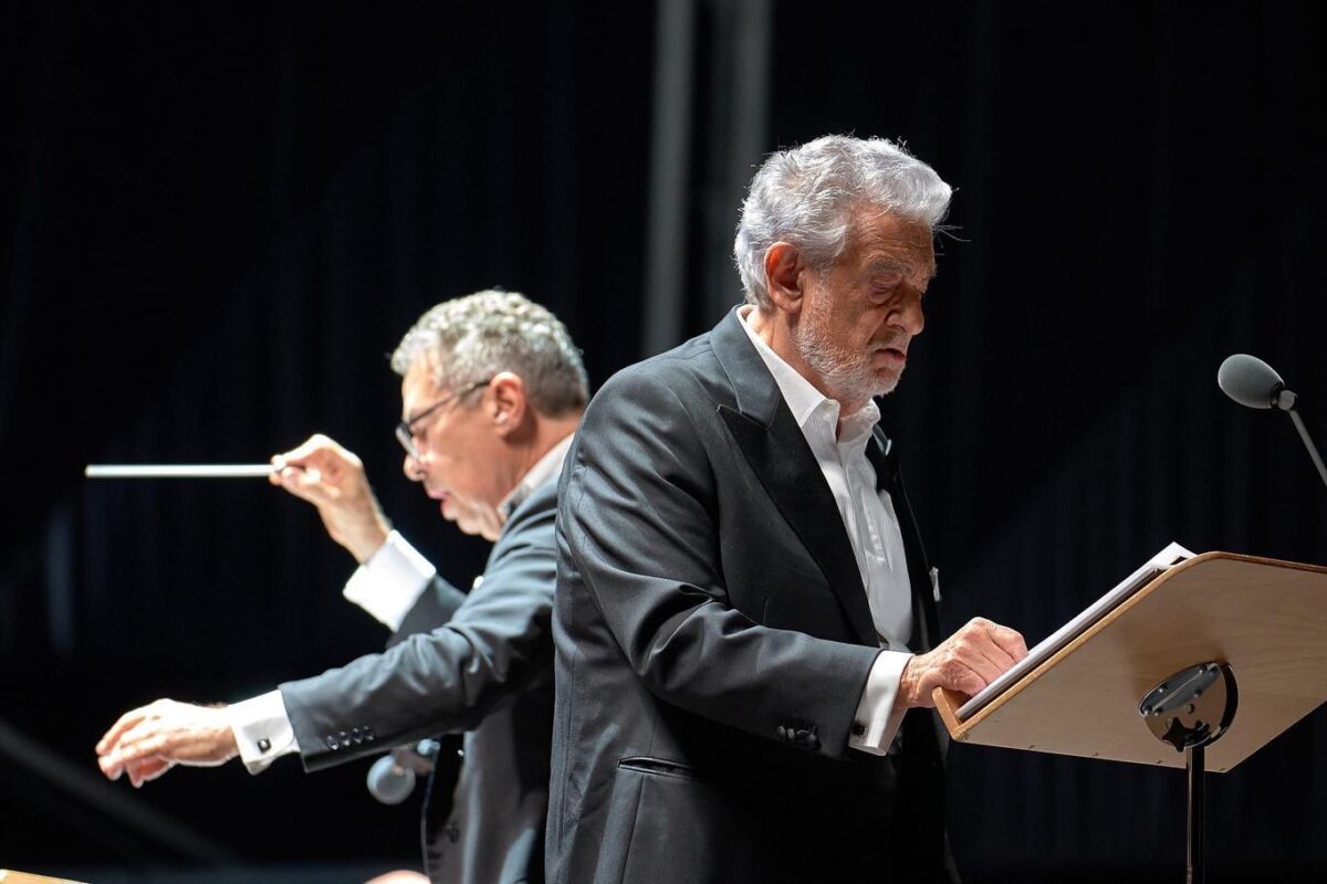 "Fue un beso que no quería": Plácido Domingo nuevamente es acusado de abuso sexual