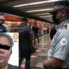 Arrestan a mujer por tirar aspas de lavadora a las vías del Metro