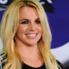 Policías llegan a casa de Britney Spears tras llamado al 911 de sus fans