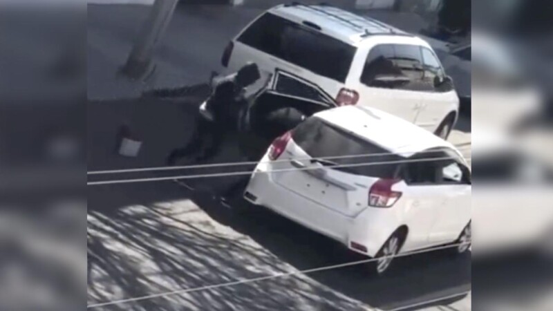 Secuestran a joven en CDMX a plena luz del día