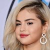 Selena Gomez comparte enigmático mensaje con cambio de look