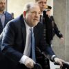 Sentencia de Weinstein es aplazada; sus abogados pretenden otro juicio