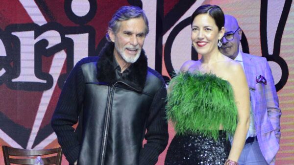 Stephanie Salas se declara romántica y cursi