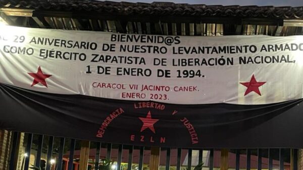 Festeja EZLN los 29 años del levantamiento armado en 1994