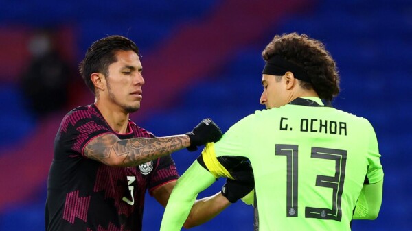 Salcedo defiende a Memo Ochoa: "Me duele ver como lo tratan"