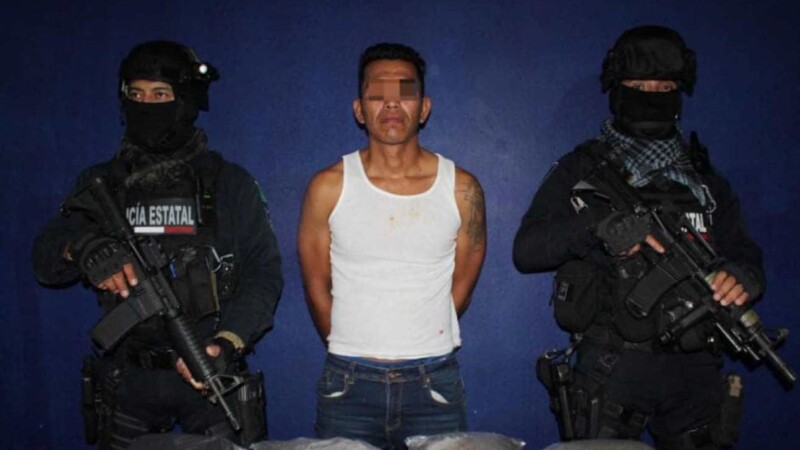 Detienen a narcomenudista en la invasión In House de Playa del Carmen.