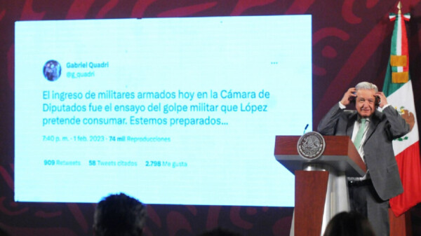 “Creel se envolvió en la bandera y se convirtió en patriota, no es serio”