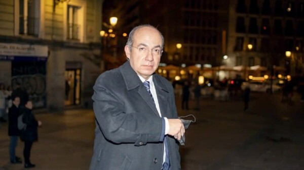 Festeja Calderón cumpleaños 70 de José María Aznar