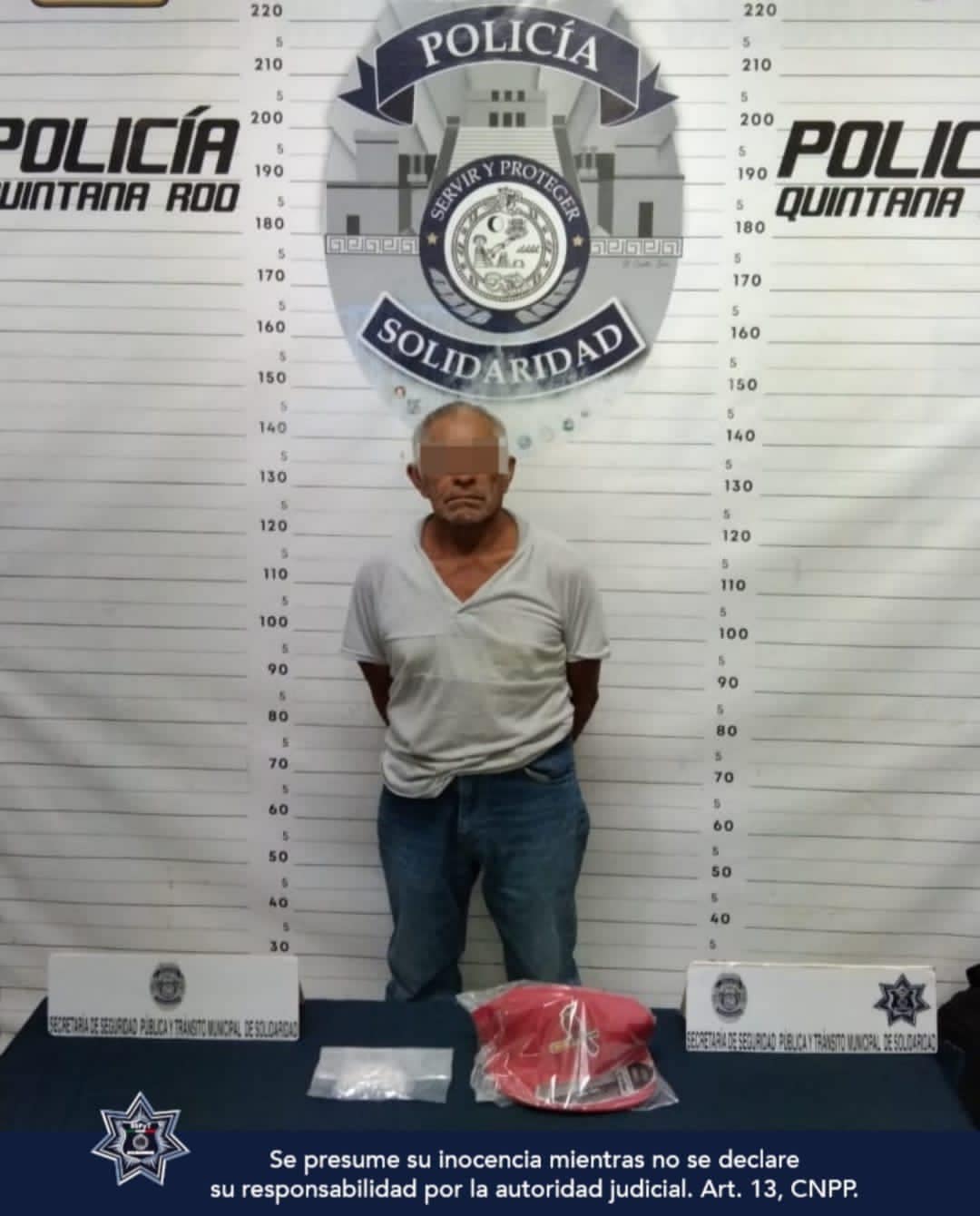 Playa del Carmen: Caen 6 narcomenudistas con más de 190 dosis de drogas; entre los detenidos hay una persona de la tercera edad.