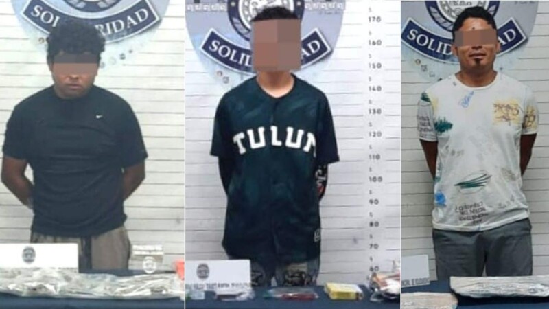 Tres detenidos con arma y drogas en operativos en Playa del Carmen.