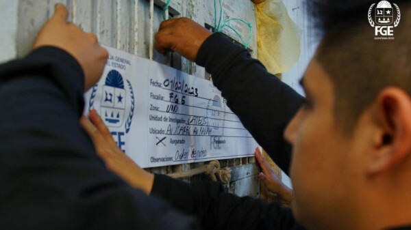 Cumple la FGE con dos órdenes de cateos en Cancún.