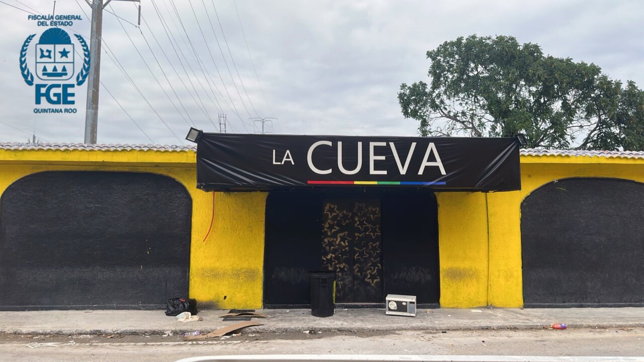 Vinculados a proceso por encubrir homicidio de cuatro fiscales en Playa del Carmen; los hechos ocurrieron en el bar La Cueva el 11 de febrero