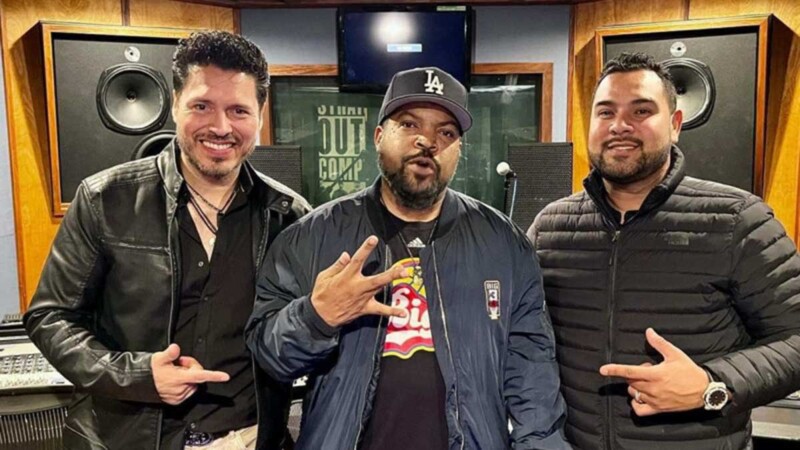 ¿Harán colaboración? Banda MS comparte foto con Ice Cube en estudio