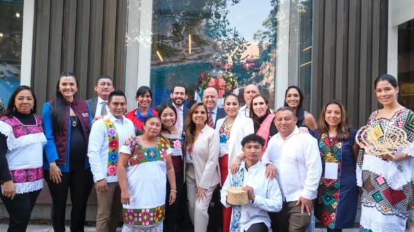 Quintana Roo expone su riqueza cultural, artesanal y gastronómica en Punto México