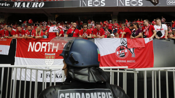 Graban video "nopor" en pleno partido de futbol