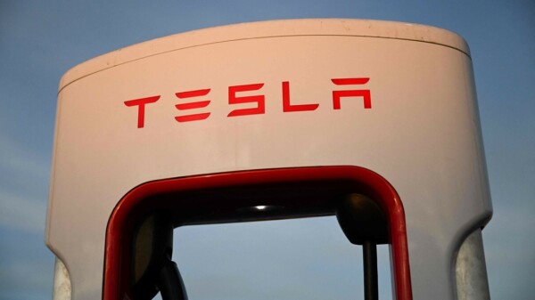 Anuncian planta de Tesla, donde no falte agua; sería en el sureste