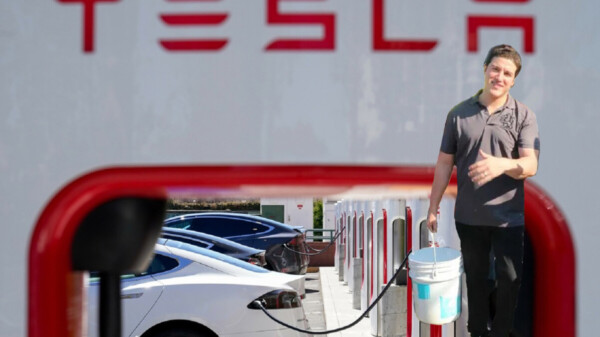 Descartada, la construcción de planta de Tesla en NL: AMLO