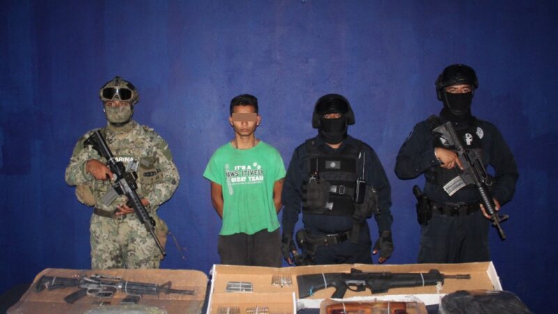 Detenido con drogas y armas en la colonia Chiapaneca de Cancún.