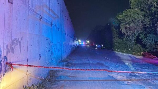 Ejecutan a taxista y dejan narcomensaje en Playa del Carmen.