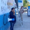 Madres buscadoras de Quintana Roo se manifiestan en las instalaciones de la FGE en Cancún.