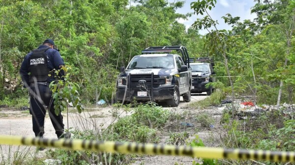 Hallan cuerpo ensabanado en la colonia Cuna Maya de Cancún.