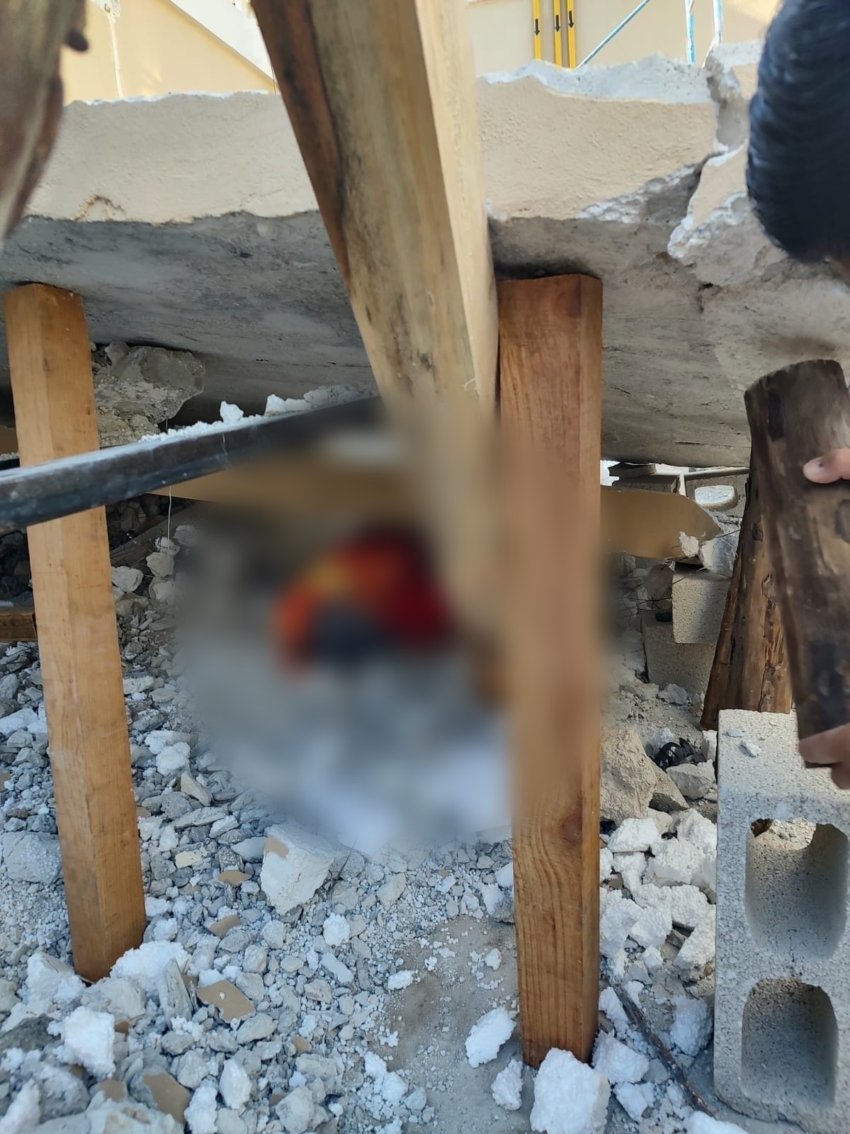 Reportan accidente en el hotel Grand Palladium; se habla de un muerto y varios heridos; las autoridades ya se encuentran en el lugar.